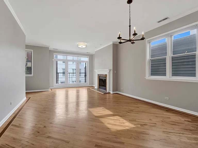 1517 W Fry St #2 — Photo 6