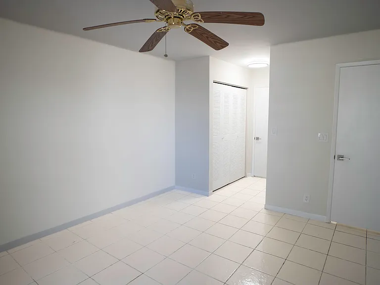 9110 Fairbanks Ln #4 — Photo 12