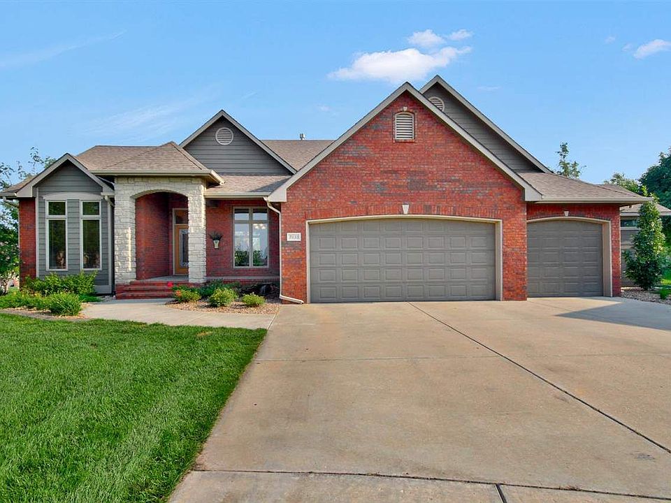 1st image of 3133 N Brush Creek Ct