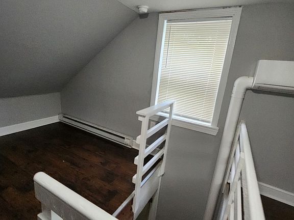 5th image of 4413 Elizabeth St