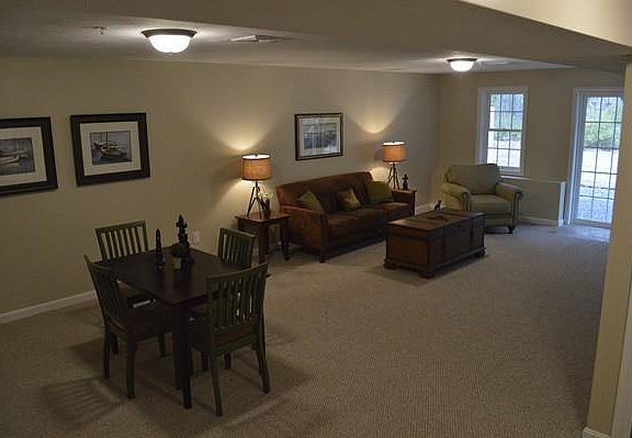 3rd image of 21 Liberty Cir #106