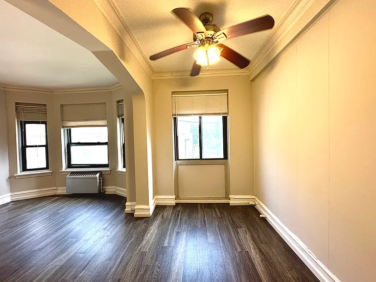 1033 W Loyola Ave #208 — Photo 36