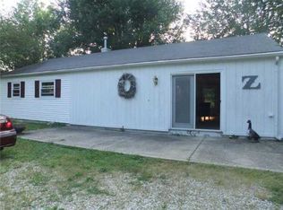 9806 Lynns Rd, Pataskala, OH 43062