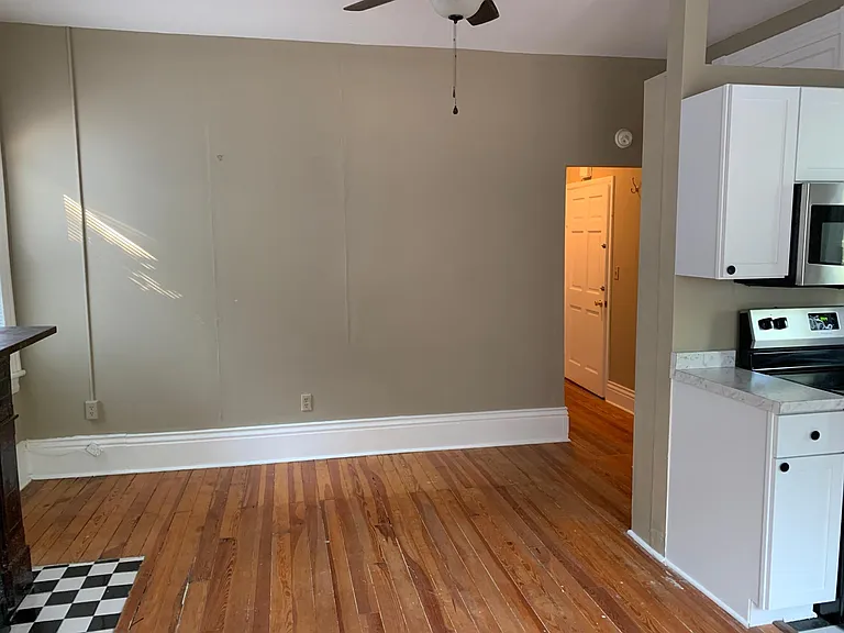 1016 Everett Ave #2 — Photo 12