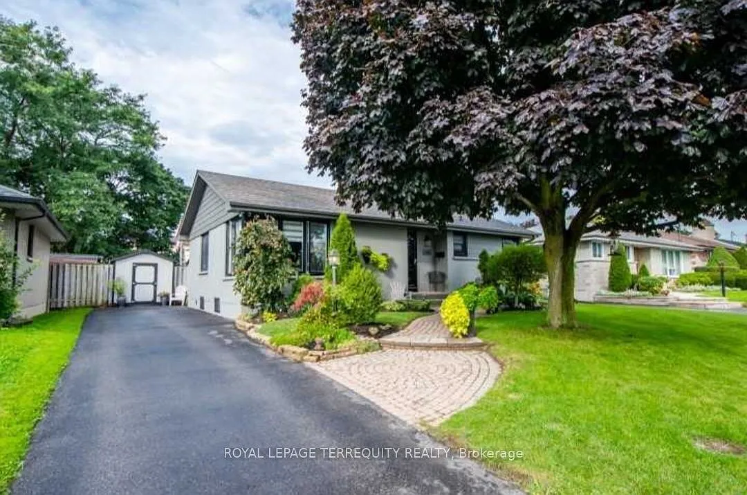 3 bed, $2,450 — Photo 1
