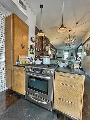 Rented by Corcoran | media 20