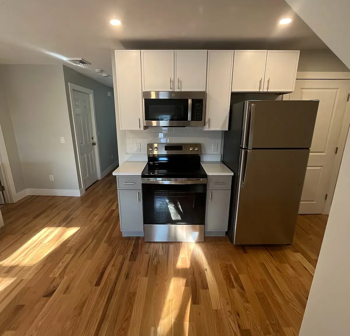 3 bed, $2,800 — Photo 3