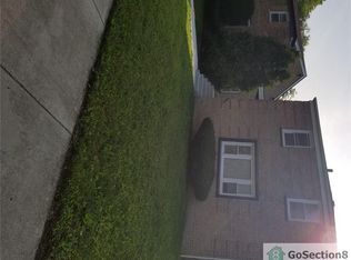 9851 S Muskegon Ave, Chicago, IL 60617