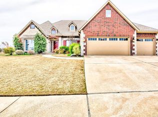 5915 Tallgrass Trl, Bartlesville, OK 74006