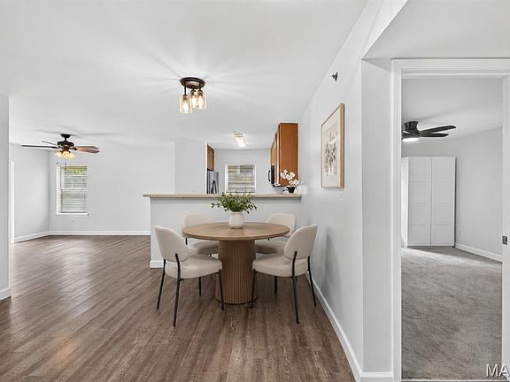 3rd image of 1141 Arbor Creek Dr APT 1D
