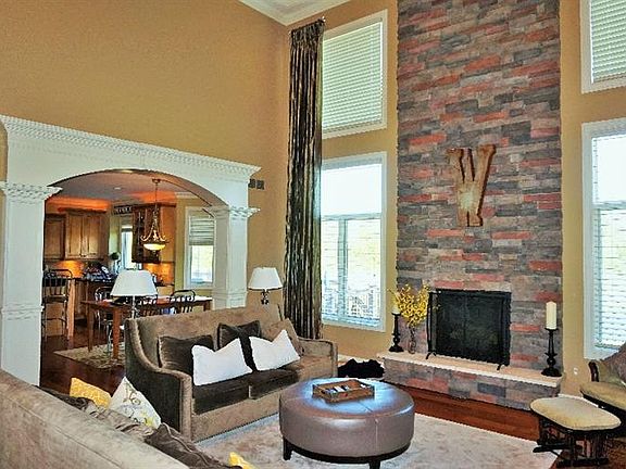 3rd image of 8542 Jack Pine Cir