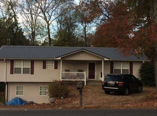 704 N Airport Rd, Jasper, AL 35504