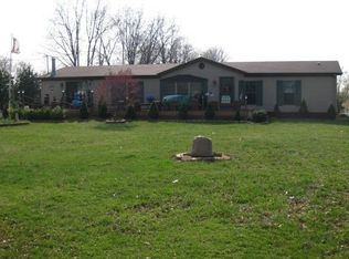 694 Pearl Beach Rd, Coldwater, MI 49036