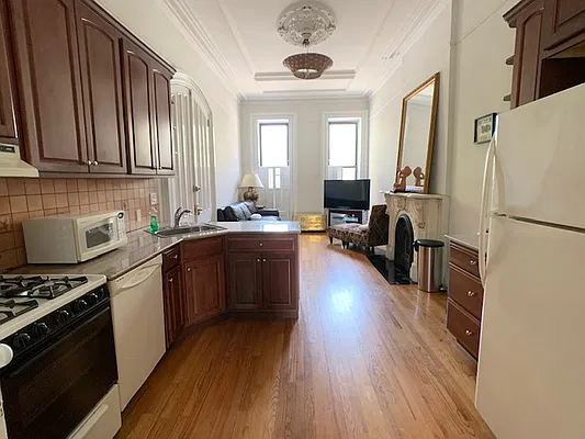 Rented by A P Realty Group NY LTD | media 13