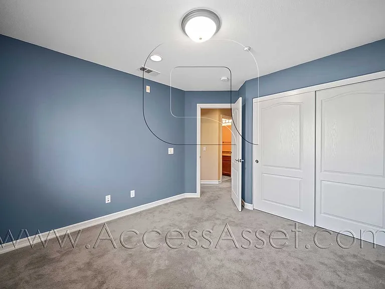 28929 Frankfort Ln — Photo 16