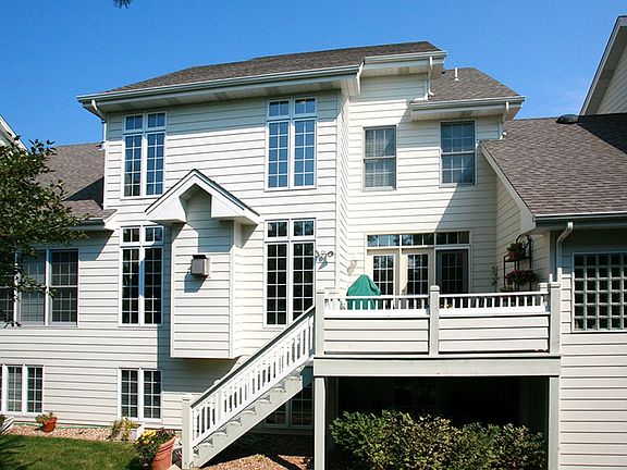 2nd image of 22 Picardy Hill Dr