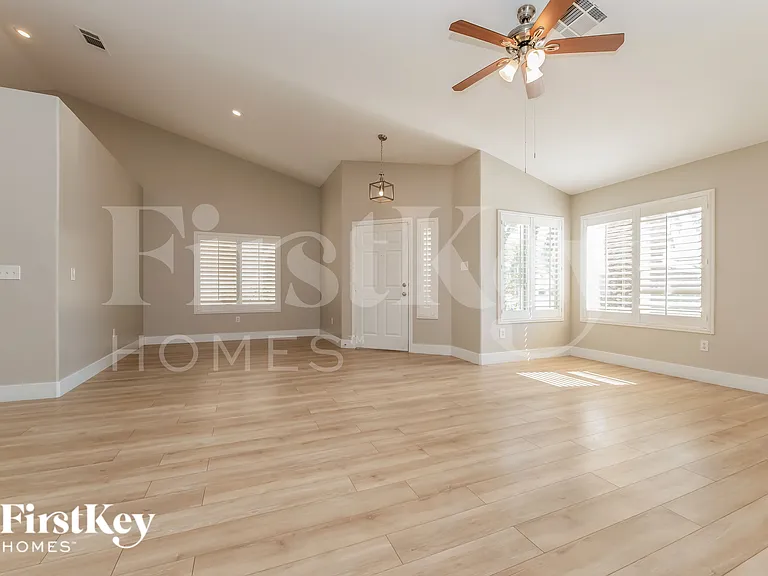 7409 Pinto Bluff St — Photo 3