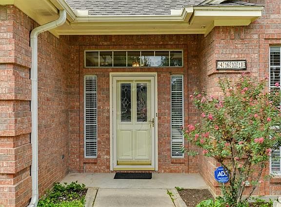 5th image of 4601 Lupin Pl
