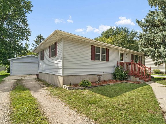 2nd image of 317 Indiana Ave