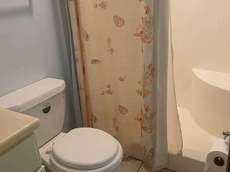 5233A Beechcrest Dr — Photo 18