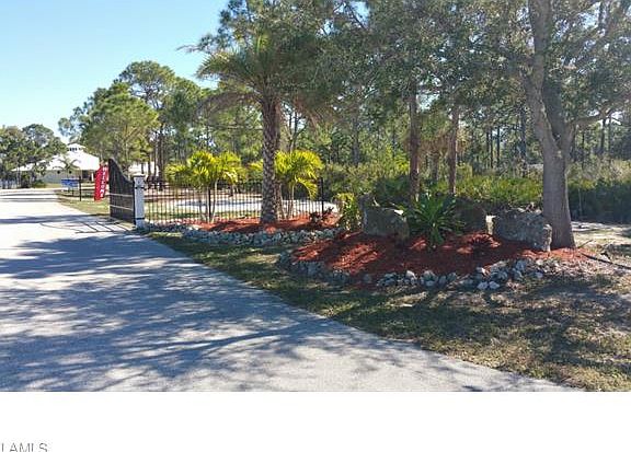3rd image of 3651 Heron Landing Cir