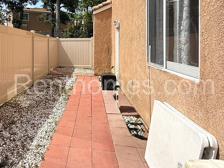 824 Caminito Estrella — Photo 21