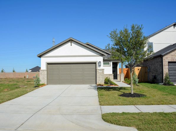 18226 Flora Grove Dr