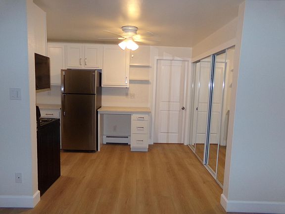 3rd image of 61 S Sherman St APT 202