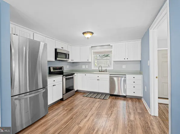 7323 Waldman Ave, Baltimore, MD 21219