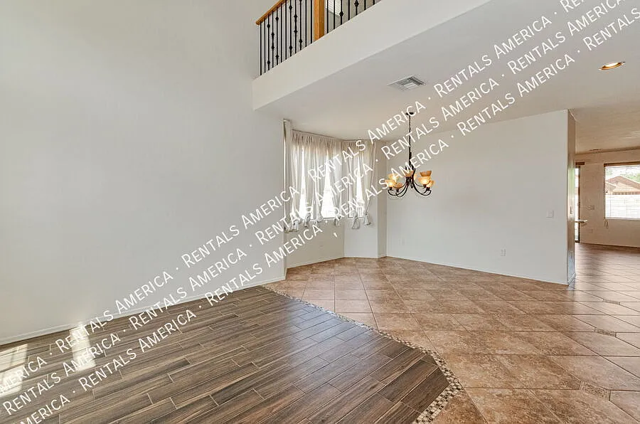 Majestic views of Pusch Ridge and the Catalinas! — Photo 4