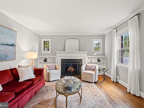 3rd image of 2229 N Quantico St