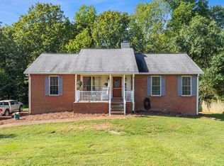 3046 Quail Ct, Greenbrier, TN 37073
