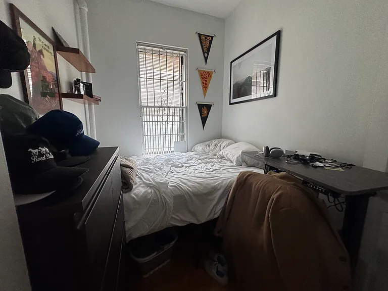 128 Thompson St #2 — Photo 3