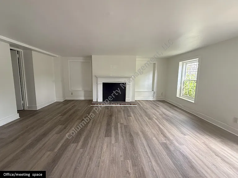 1620 Bull St — Photo 11
