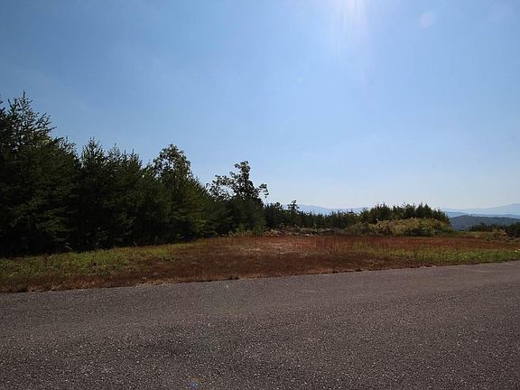 5th image of 40 Mountain Ash Way Lot 11