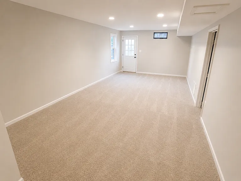 11159 Pond Fountain Ct — Photo 16