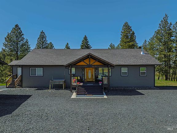 4th image of 1057 Nicholson Rd