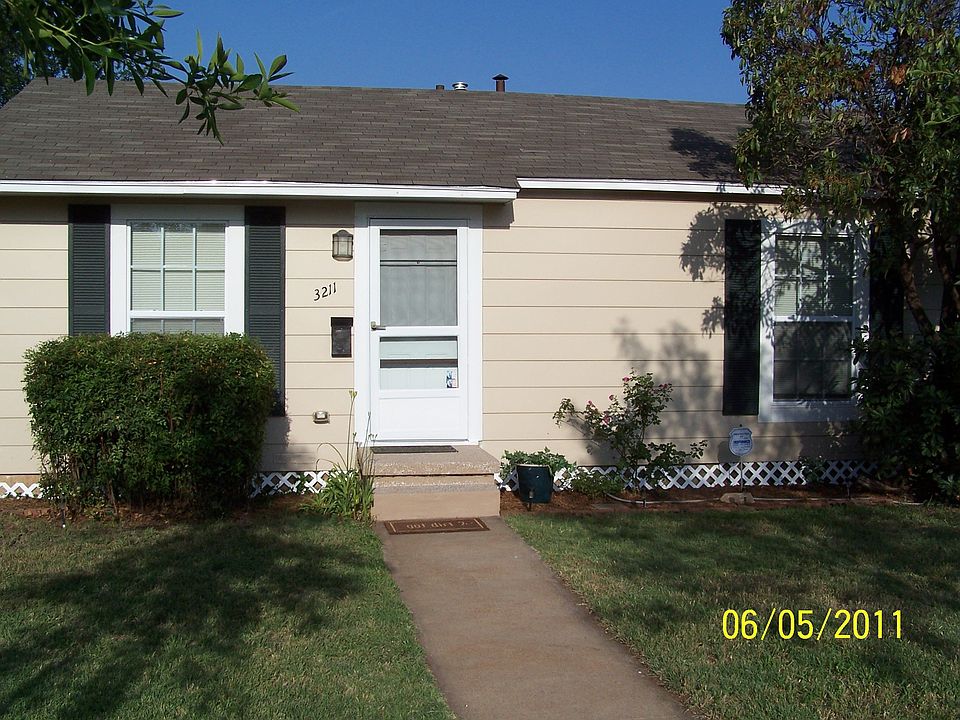 3211 Grant - Front View