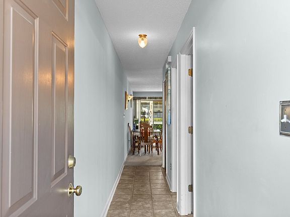 2nd image of 510 Fairwood Lakes Dr. #17-P