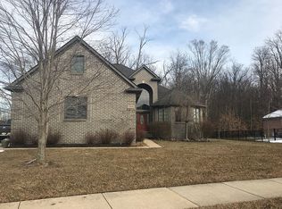 32836 Kathleen Dr, Chesterfield, MI 48047