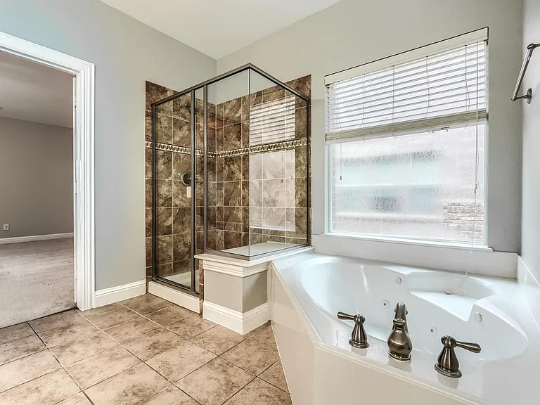 12605 Wolf Snare Dr — Photo 23