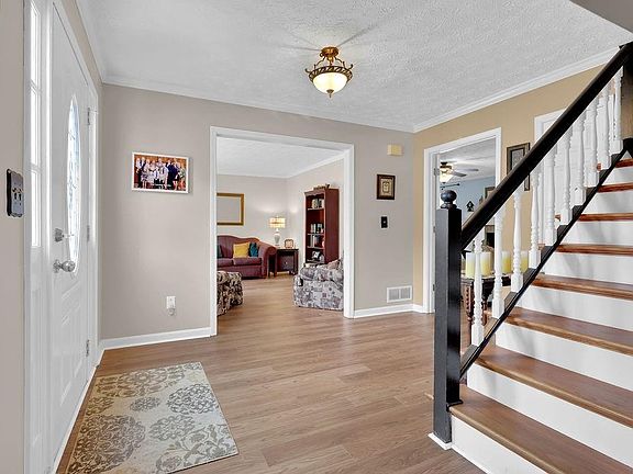 4th image of 2385 Waterton Ridge Trl