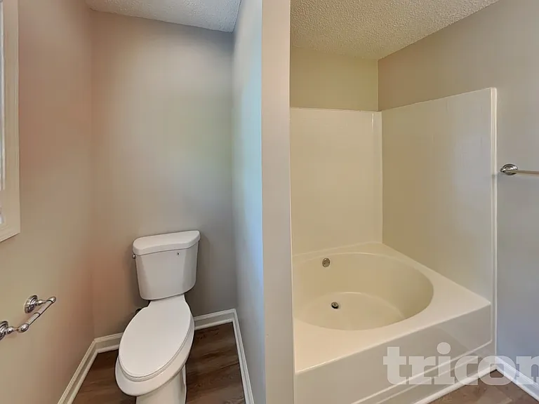 1614 Barbara Ann Cir — Photo 11