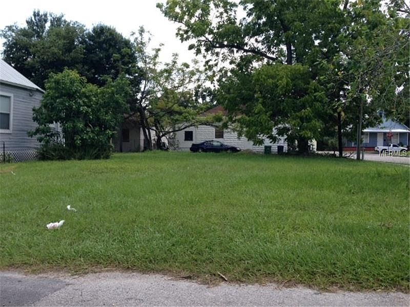 1st image of 2301 E 12th Ave