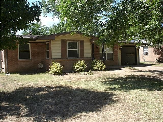 1st image of 337 Parkwood Pl