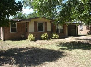 337 Parkwood Pl, Lewisville, TX 75067