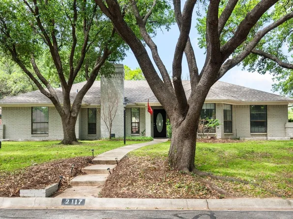 2117 N Lake Trl, Denton, TX 76201