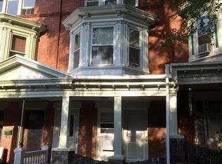 2604 N Calvert St APT 3, Baltimore, MD 21218