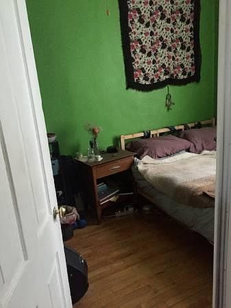 1st image of 2213 25th Ave S #2