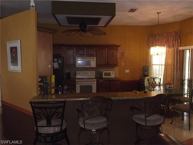 2nd image of 7420 Bear Hollow Cir